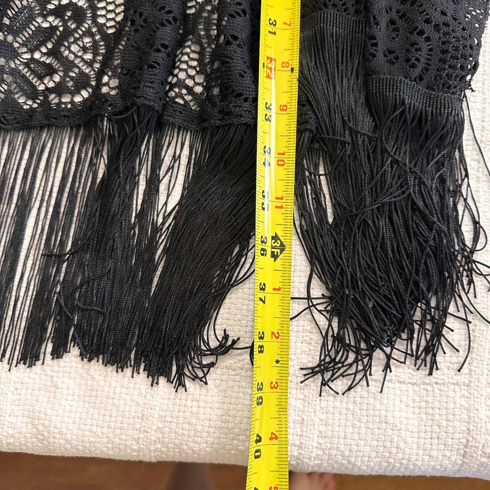 VTG Black Crochet Lace Kimono Fringe Swim Cover Up Boho Festival Whimsigoth OS - Picture 8 of 8